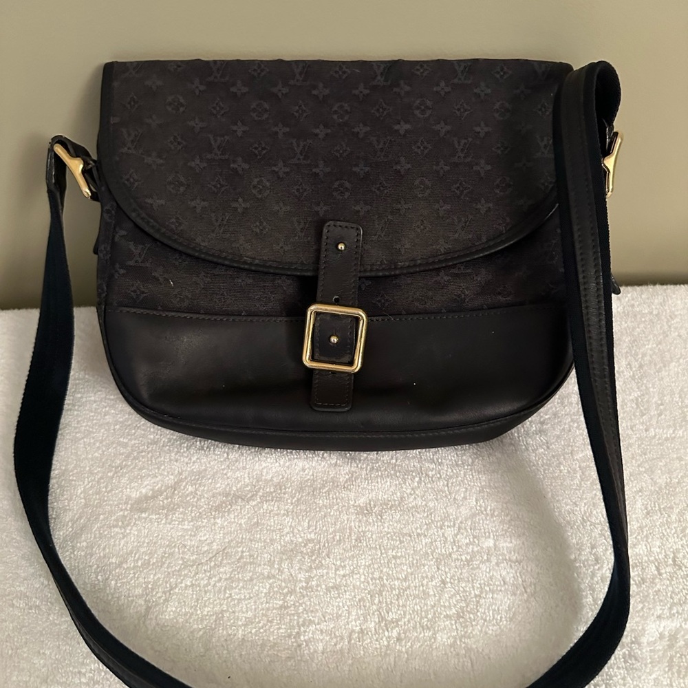 Louis Vuitton monogram mini Berangere Shoulder Bag